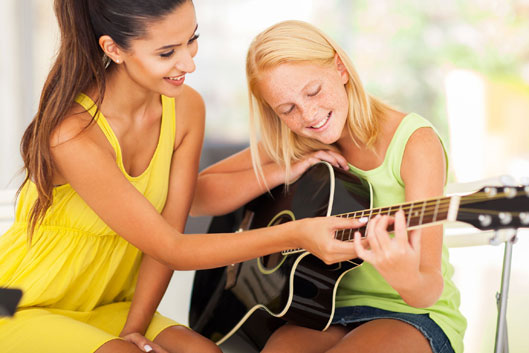 Gitarrenunterricht, Musikschule Fame